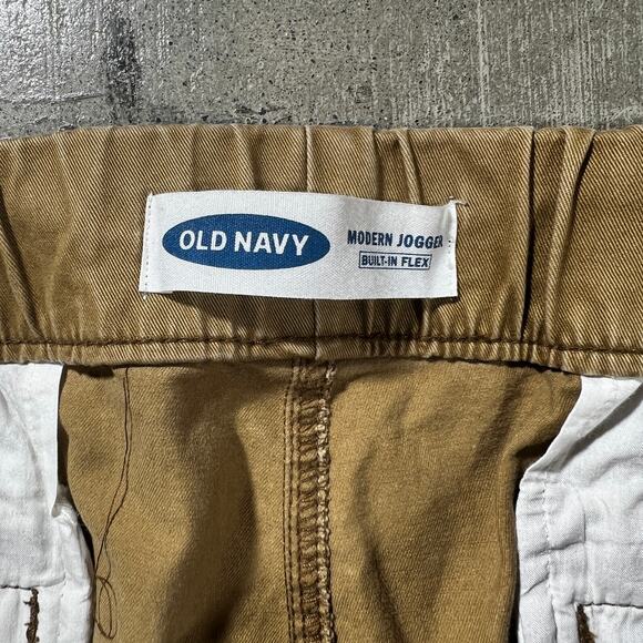 Old Navy Modern Jogger XL Khaki Built-In Flex Mens Pants - Picture 3 of 6